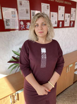 Воспитатель Иванова Оксана Васильевна Воспитатель Иванова Оксана Васильевна